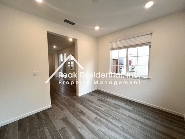 Building Photo - Brand New 3bd/2.5ba Woodland Home with 2 Car Garage