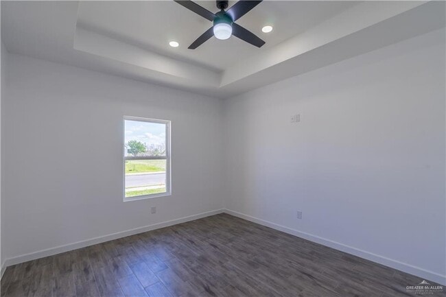 Building Photo - 10901 N Sugar Bear Dr