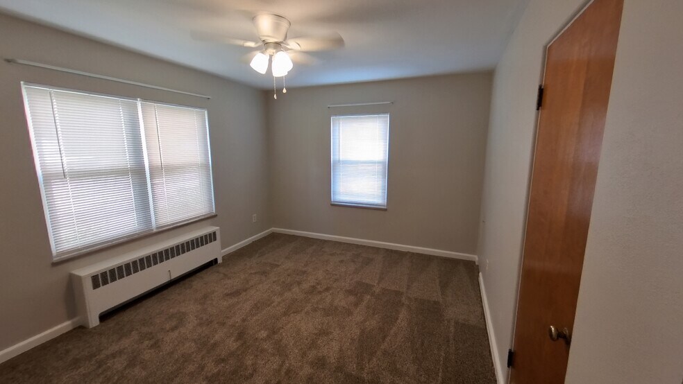 Building Photo - 1216 North Plum Street