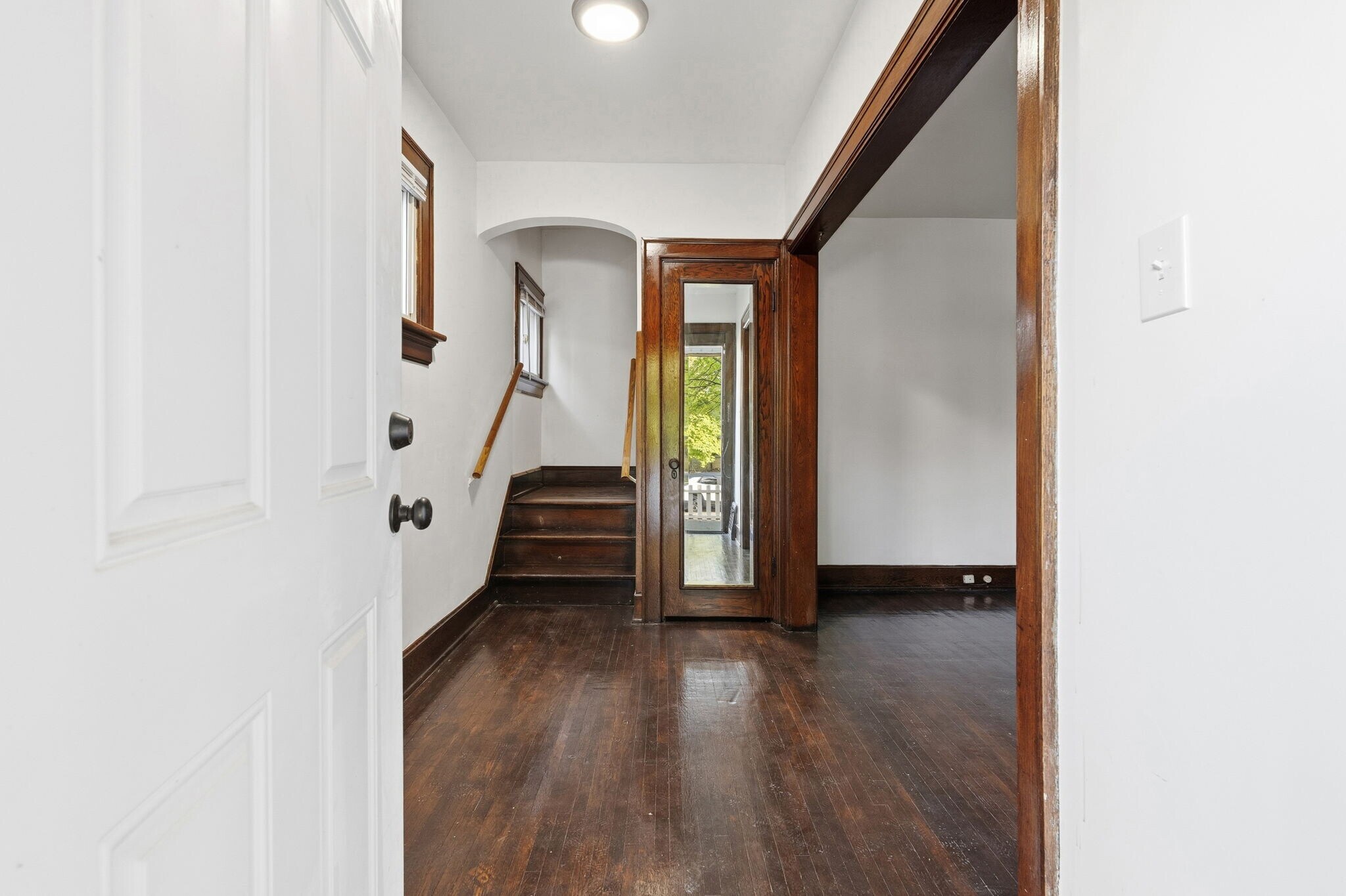 Building Photo - 904 Studer Ave