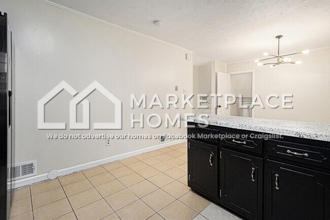 Building Photo - 3092 Menlo Park Dr