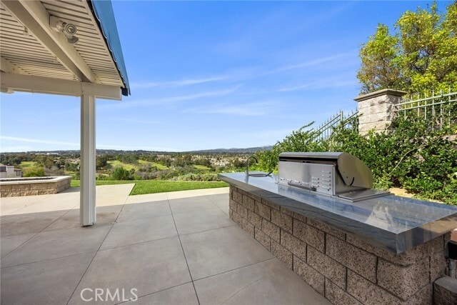 Building Photo - 2309 Skyline Dr