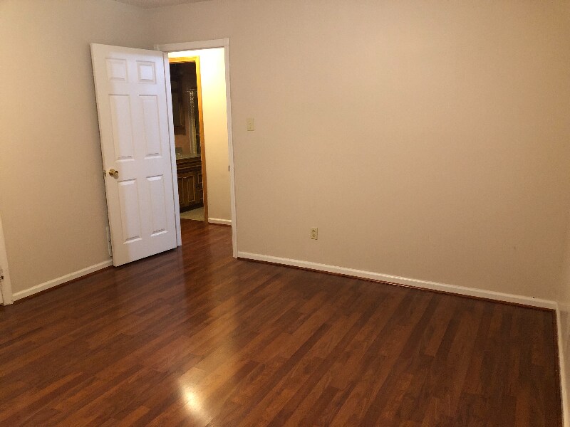 Building Photo - 506 K St