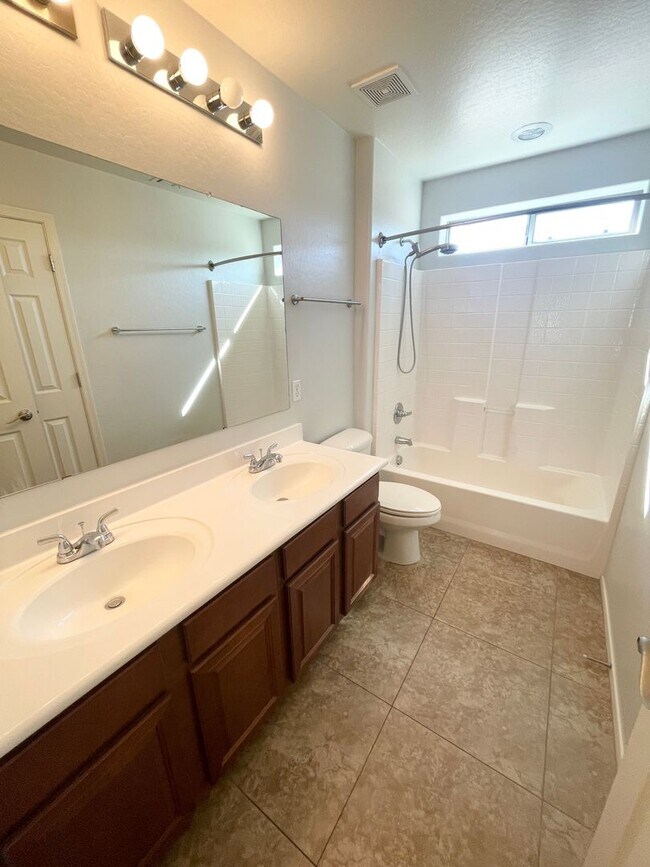 Building Photo - Upgraded Two Story Home In Power Ranch! To...
