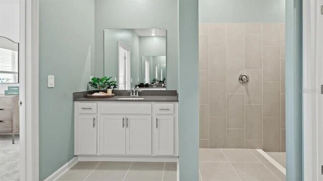 Building Photo - 4246 St Thomas Wy