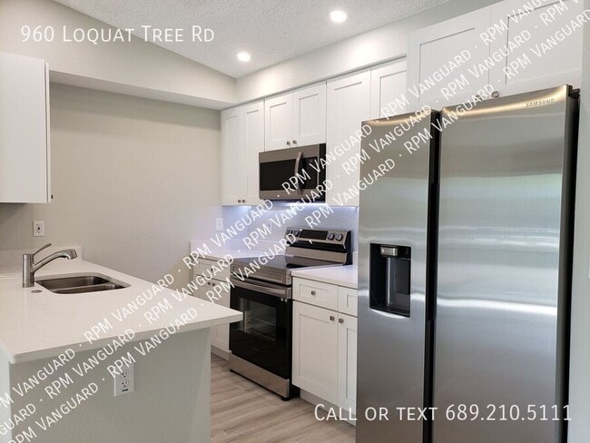 Building Photo - 960 Loquat Tree Rd