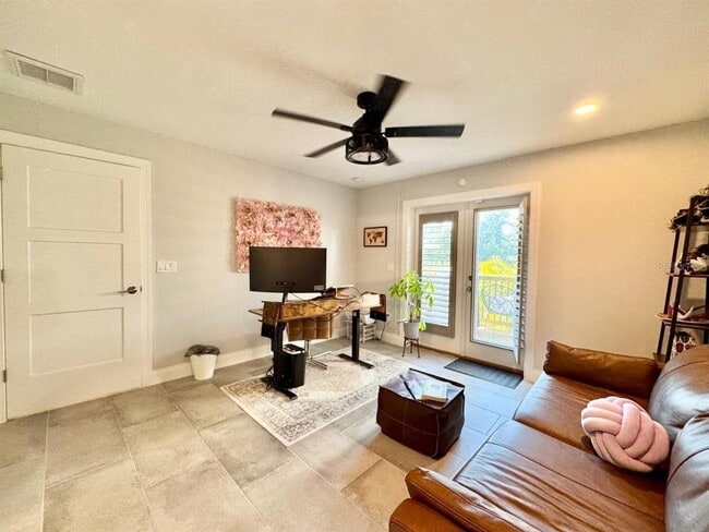 Building Photo - 4740 Legacy Park Dr