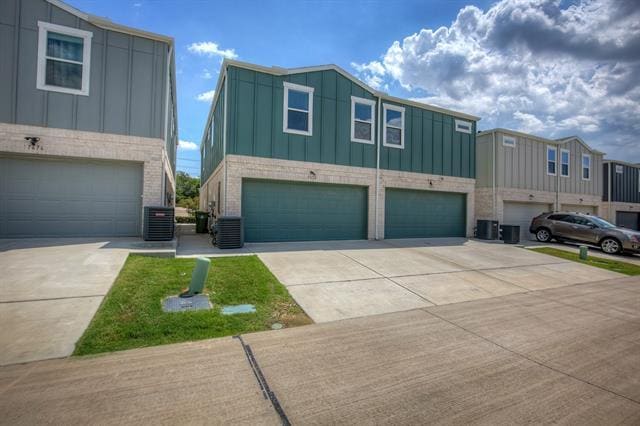 Building Photo - 7672 Resting Mews