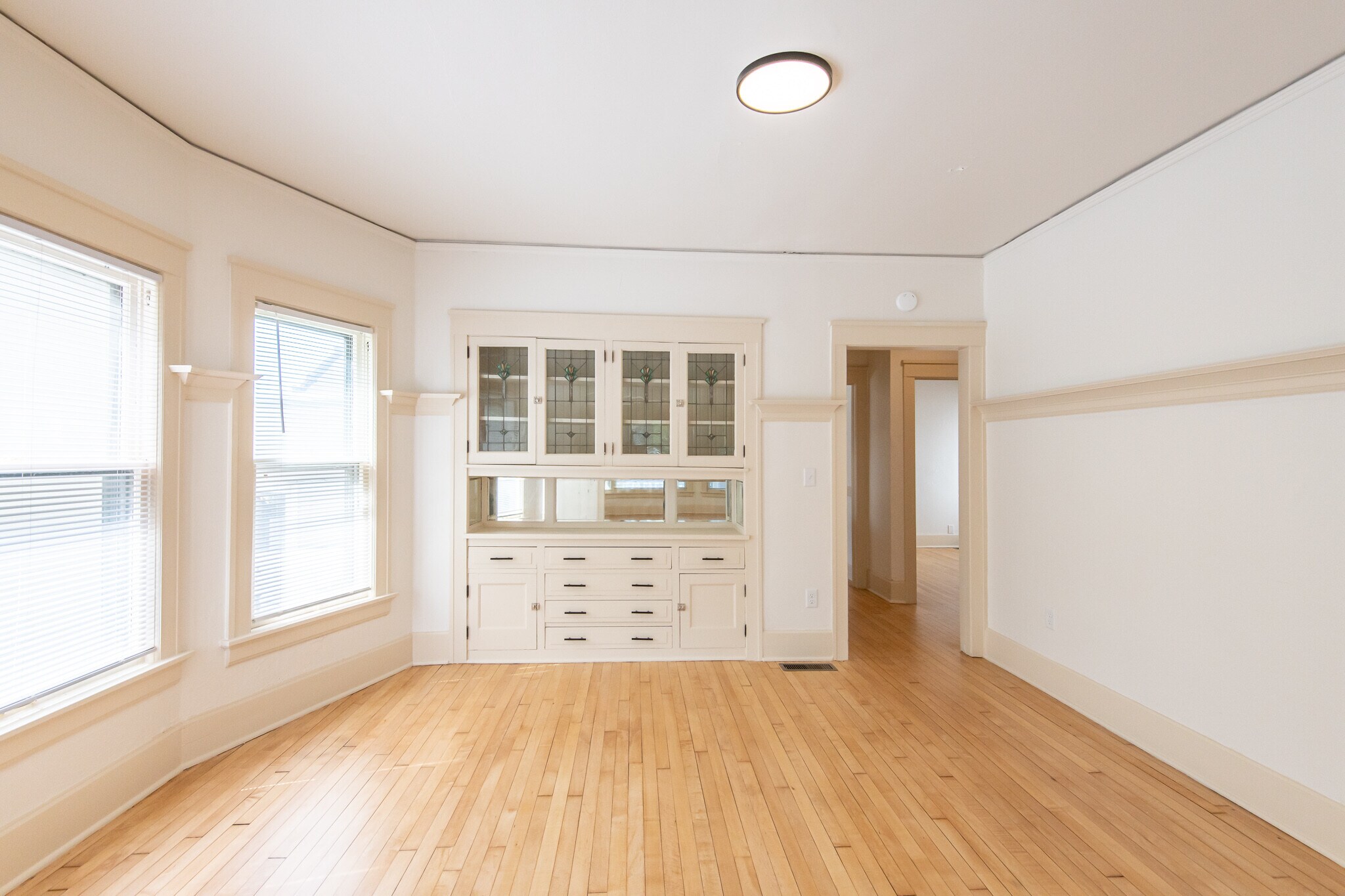 Dining Room - 2415 N Murray Ave