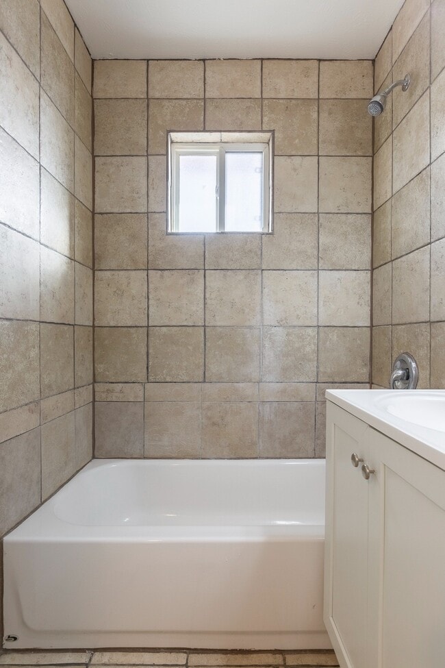 Floorplan - Cuming St Apartments