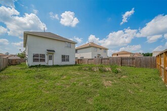 Building Photo - 9926 Myrtle Field Ln