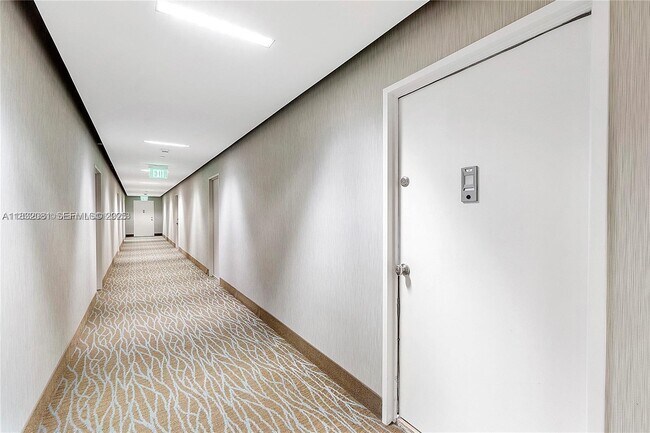 Building Photo - 3 Island Ave