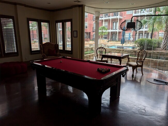 Building Photo - 2400 McCue Rd