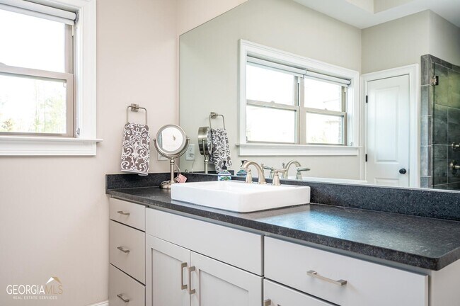 Building Photo - 160 Milestone Trail