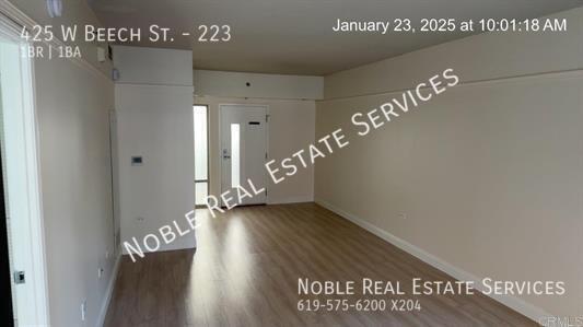 Building Photo - 425 W Beech St