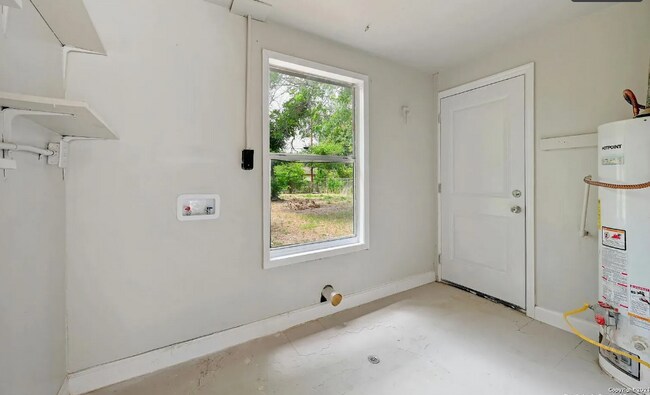 Building Photo - 505 Wright Ave