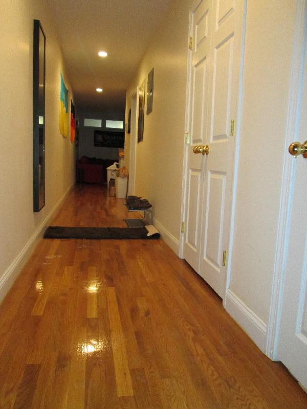 Building Photo - 318 St Paul St