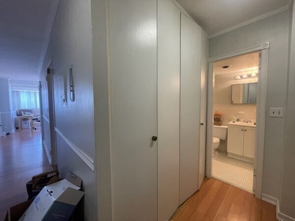 Building Photo - 6 Whittier Pl