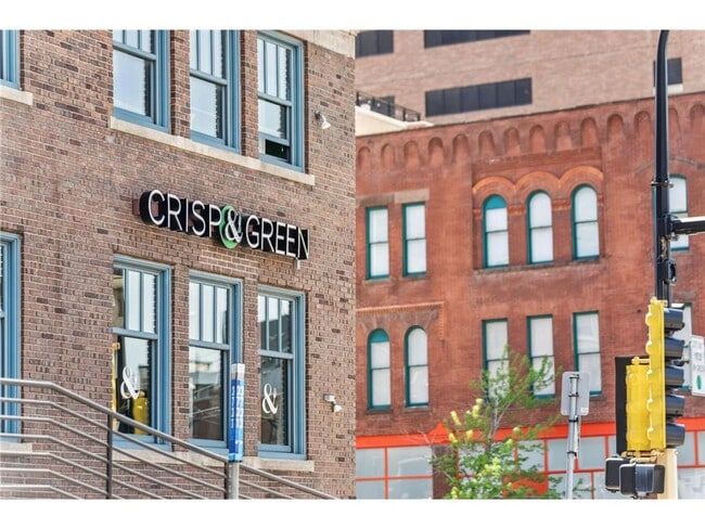 Building Photo - 401 N 2nd St