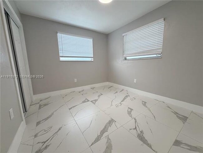 Building Photo - 508 E 23rd St