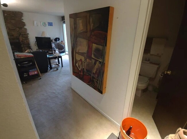 Building Photo - Beautiful 3 Bedroom Condo in Boulder!