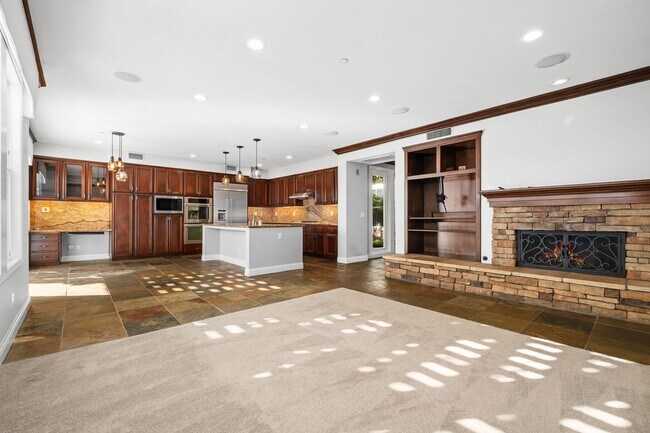 Building Photo - Stunning 5-Bedroom Pool Home in Talega – Luxury Living in San Clemente