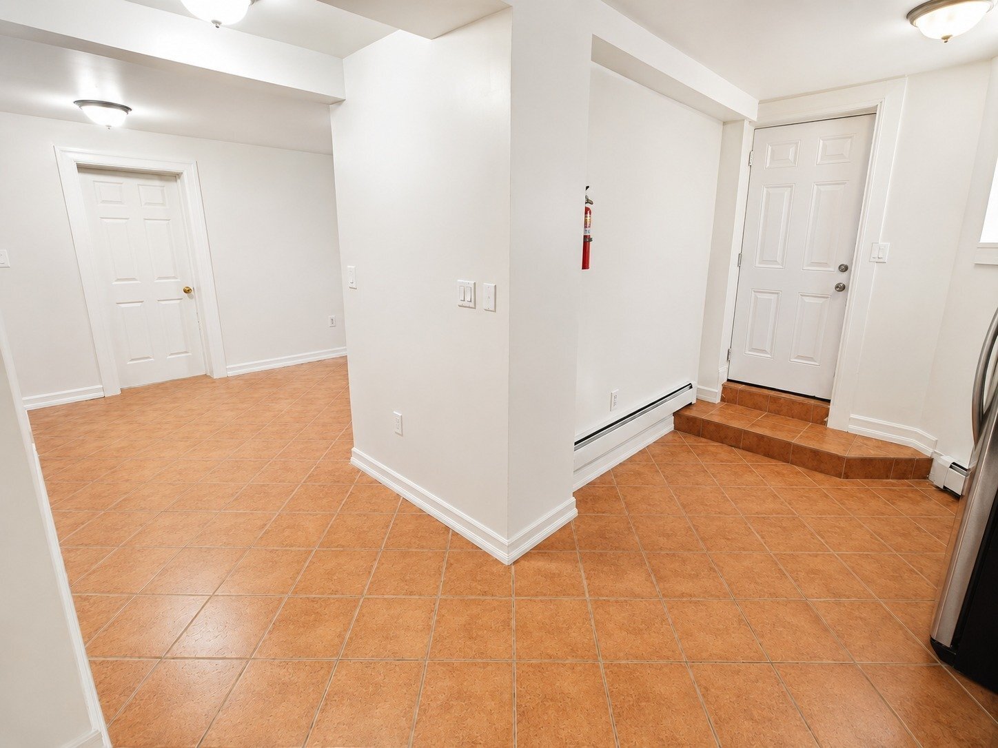 Building Photo - 121 Brookside Ave