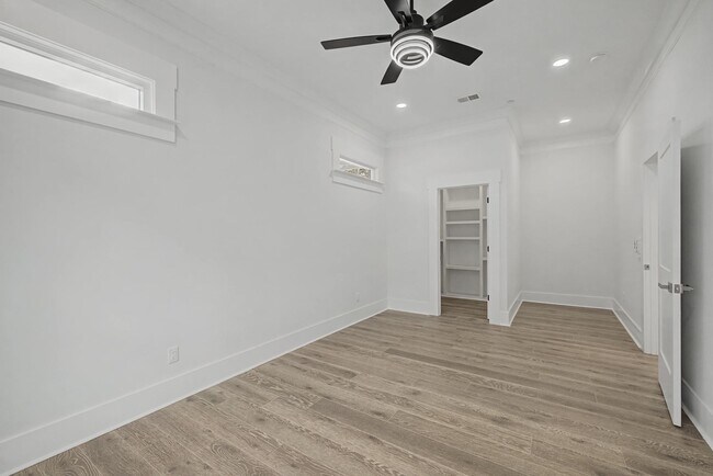 Building Photo - 103 McKinley Dr