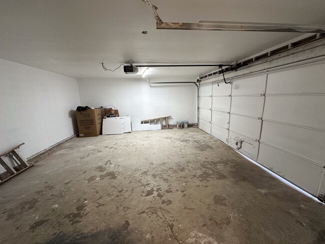 Building Photo - 4933 Lailwood Cir