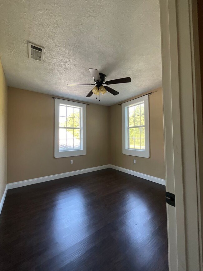 Building Photo - 157 O'Hara Road