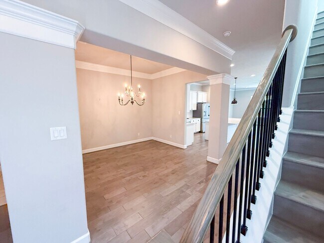 Building Photo - Come view this home located in the heart o...