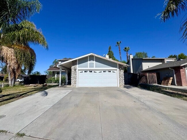 Primary Photo - Spacious 3 Bedroom Menifee Home with Bonus...