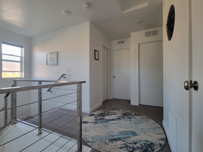 Building Photo - 288 E 510 N