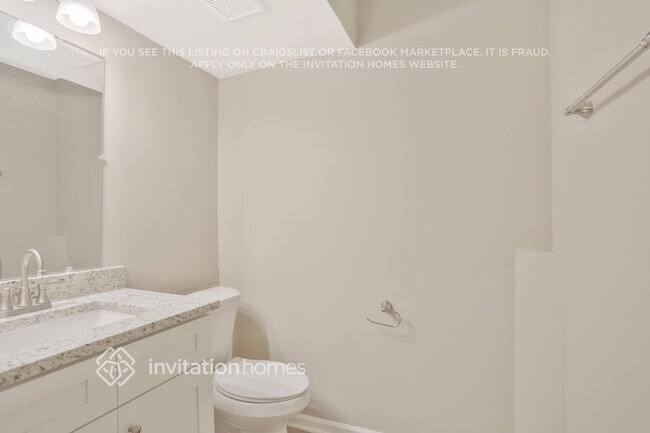 Building Photo - 1194 Realm Ln