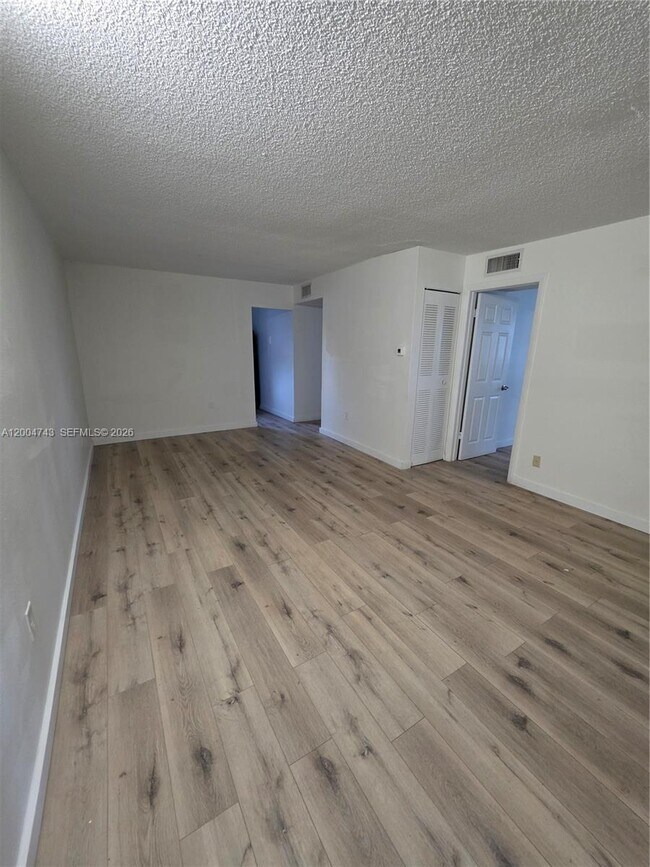 Building Photo - 1111 NW 19th Ave