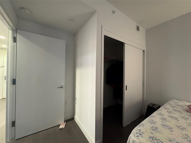 Building Photo - 131-03 40th Rd