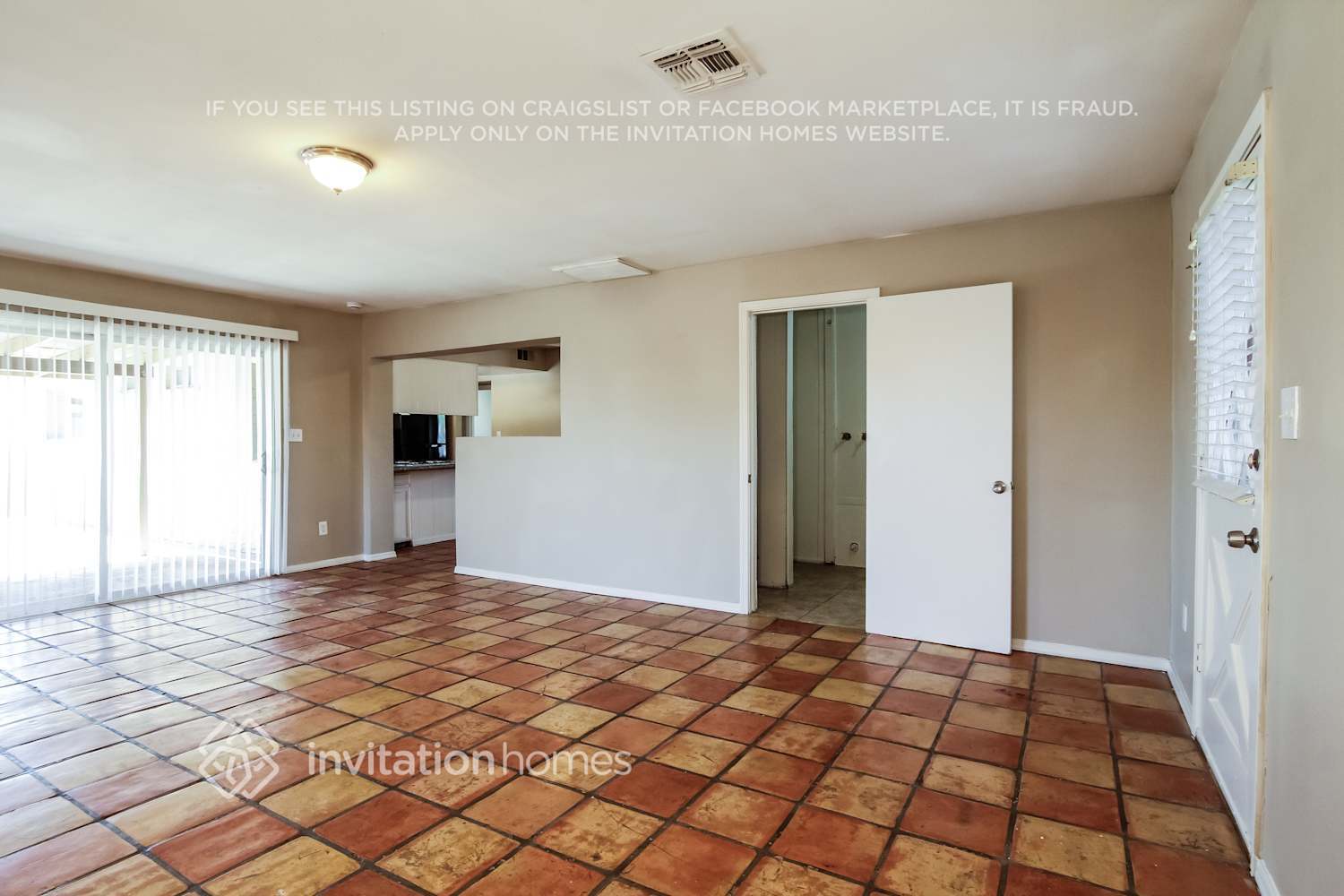 Building Photo - 8401 W Turney Ave
