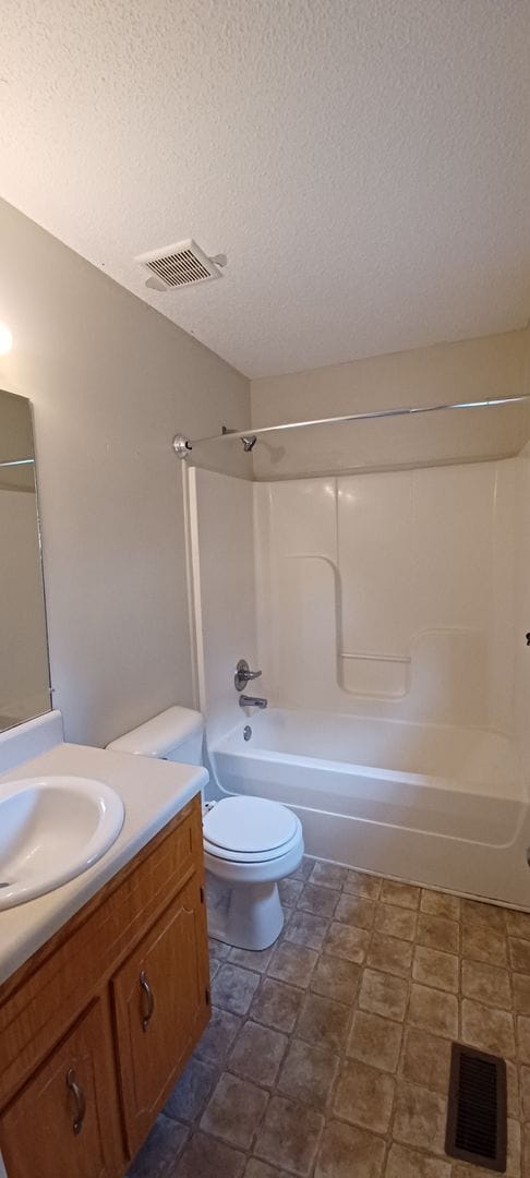 Building Photo - Cute home close to Fort Campbell