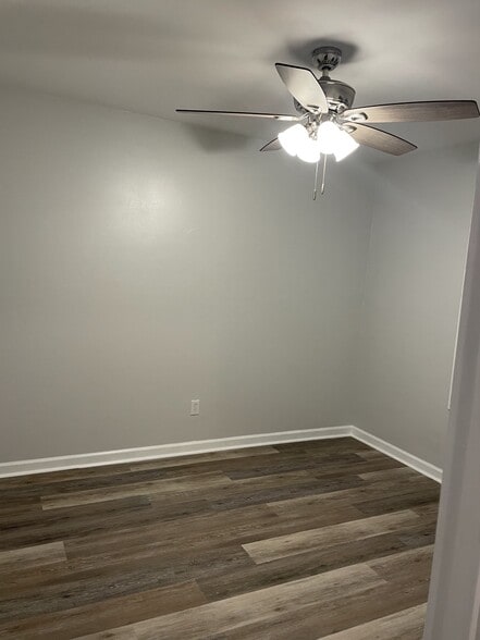 Guest Bedroom #1 - 104 Ironwood Ln