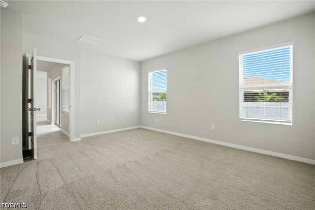 Building Photo - 2465 NW 9th St