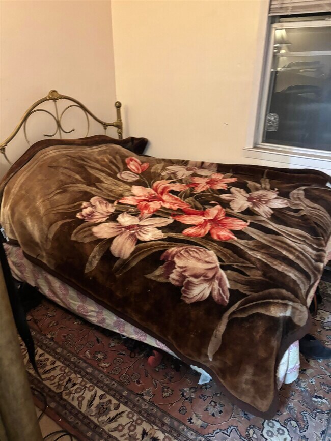 Building Photo - 109 Centre Ave