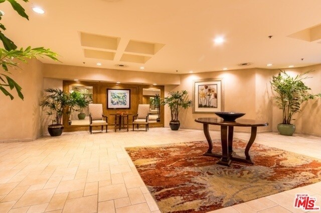 Building Photo - 2131 Century Park Ln