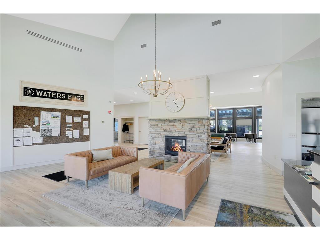 Building Photo - 15225 Fanning Dr N