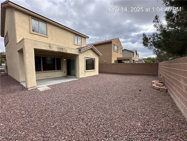 Building Photo - 6853 Feral Dove St