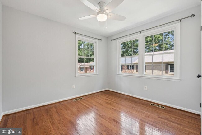Building Photo - 7401 Willshire Hunt Ct
