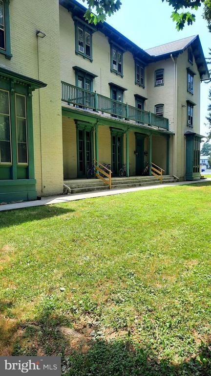 Building Photo - 12 S Filbert St