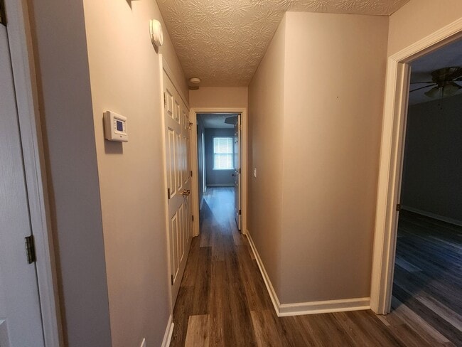 Building Photo - 6523 Fairfax Way