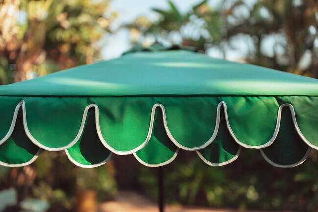 Building Photo - 446 27th St