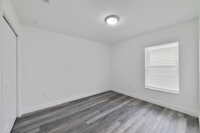 Building Photo - 8424 SW 135th Street Rd