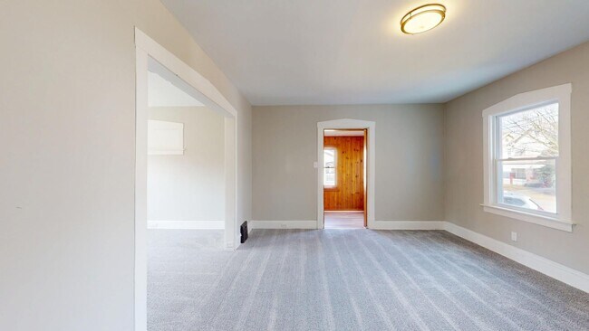 Building Photo - Cudell / West Boulevard Area - 3 bedroom/1...